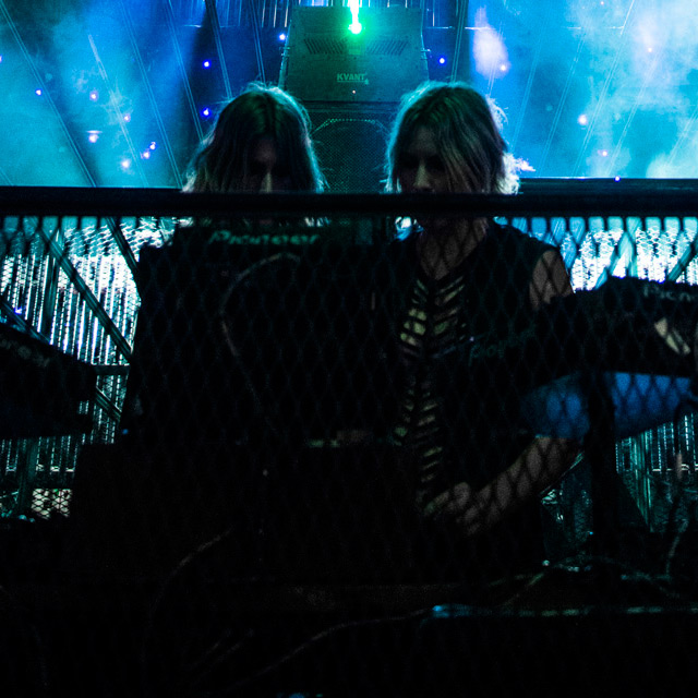 BLOND:ISH press photo 2