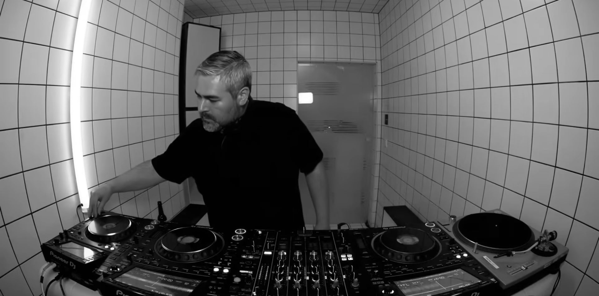 Truncate Takeover - Truncate | HÖR - Jul 7 / 2023